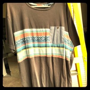Men’s Large Surf Pocket Tee Excellent Condition
